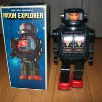 Robot Moon Explorer giocattolo vintage