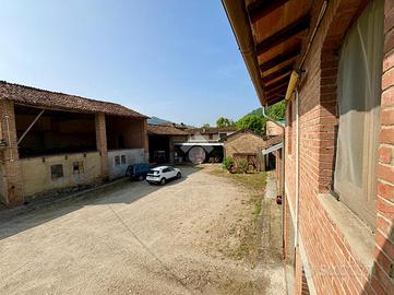 RUSTICO A CASTELL'ARQUATO