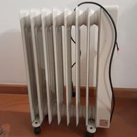 Termosifone elettrico ad olio RADEL a 7 elementi