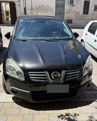 Nissan qasquai