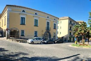 Centralissimo studio a/10