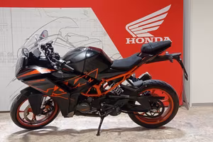 KTM RC 125 (2023)