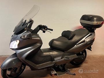 Suzuki Burgman 650 - 2008