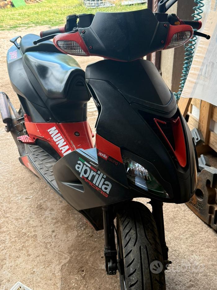Marca Aprilia Aprilia Sr 50 1994 Usato Marca Aprilia Aprilia Rally
