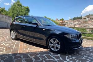 BMW Serie 1 / 118D