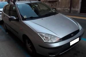 Ford Focus 1.6 Benzina - 2002 Annu