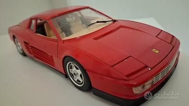 Modellino Ferrari Testarossa Burago 