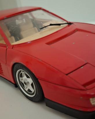 Modellino Ferrari Testarossa Burago 