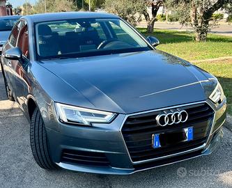 Audi A4 2019 122cv TDI