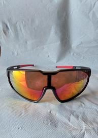Occhiali da sole sportivi