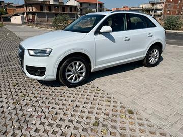 Audi Q3 2.0TDI CONDIZIONI DA VETRINA FULL 2014