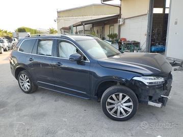 VOLVO XC90 ricambi usati 