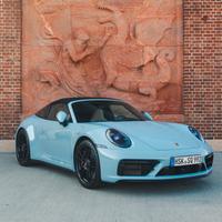 2022 Porsche 911 Targa GTS
