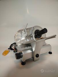 Affettatrice FAC modello f 195 con affilatore