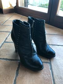 Stivaletti con tacco