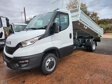 IVECO DAILY 35-140 ANNO2020 RIBALTABILEPASSO3750