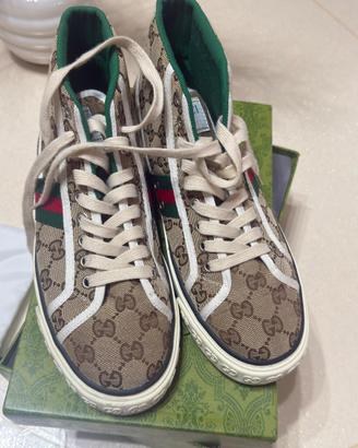 Scarpe gucci