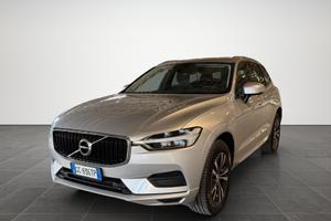 VOLVO XC60 2.0 b4 Momentum awd auto my20