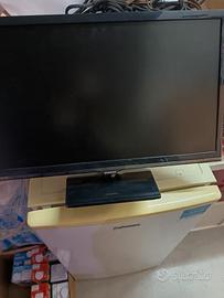 TV LCD SAMSUNG 22 pollici