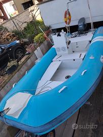 Gommone+ motore 40cv + carrello