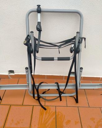 Porta bici ruota portellone jeep 