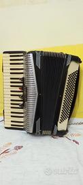 Fisarmonica vintage 120 bassi