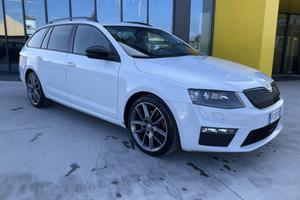 SKODA Octavia 2.0 TDI CR 4x4 DSG Wagon RS