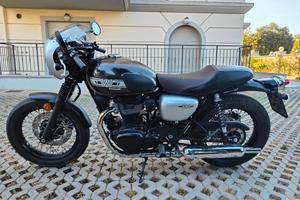 Moto Kawasaki W800 cafè racer