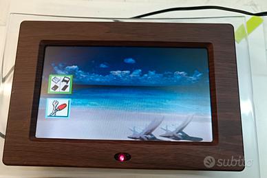 Cornice Digitale Foto Model DP700J