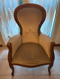 Poltrona Classica Vintage in Legno