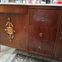 Mobile bagno a doppio lavabo.