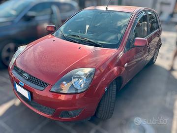 Ford Fiesta 5p 1.2 - ANCHE PER NEOPATENTATI