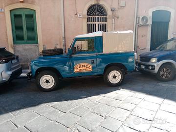 Land Rover 88 