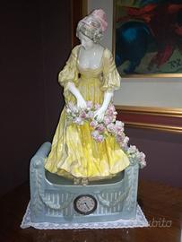 Stupendo orologio in ceramica smaltata Liberty