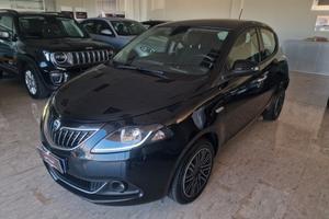 Lancia Ypsilon 1.0 Hybrid Gold 2023