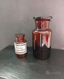 Vasi da farmacia in vetro