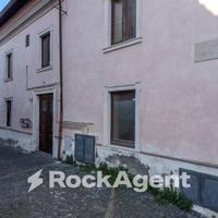 LOCALE COMMERCIALE IN VIA DEL MACELLO