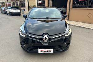 Renault Clio dCi 8V 75 CV 5 porte Moschino Zen