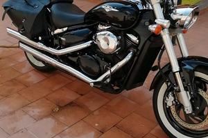 INTRUDER SUZUKI VS750