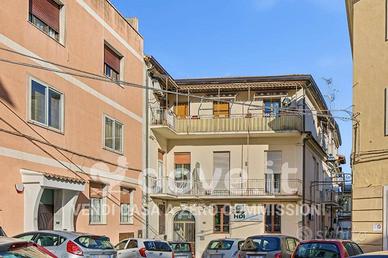 Appartamento di 144 m² con 4 locali a Catanzaro