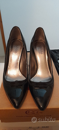 Scarpe Guess décolleté n.37