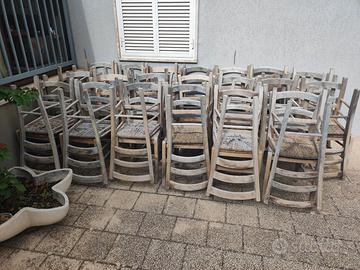 Sedie rustiche in legno da restaurare – 25 pezzi