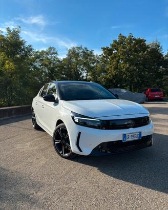 Opel Corsa ultimate automatica