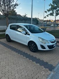 Opel corsa D 1.3 diesel
