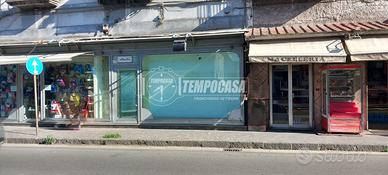 Locale commerciale Corso Campano (Qualiano))