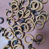 stock anelli e altri accessori  per tende