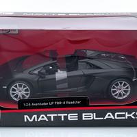 Maisto Lamborghini Aventador LP700-4 Roadster Nera