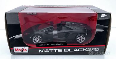 Maisto Lamborghini Aventador LP700-4 Roadster Nera