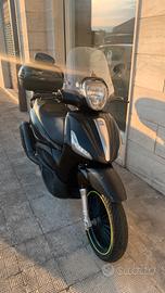 Piaggio Beverly 300 i.e. per operatori del settore