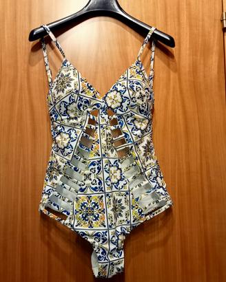 Costume intero traforato 